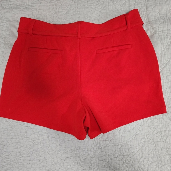 Loft bundle of shorts - Picture 3 of 9